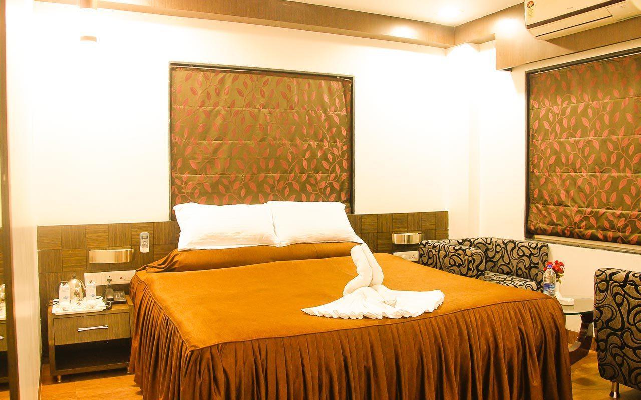 Hotel Rajashree Palace Shiliguri Exterior foto