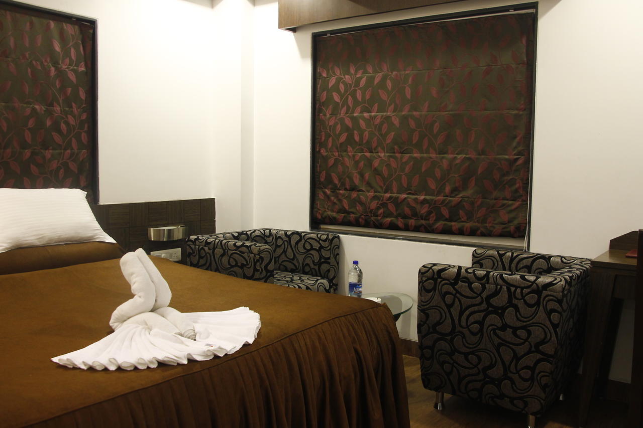 Hotel Rajashree Palace Shiliguri Exterior foto